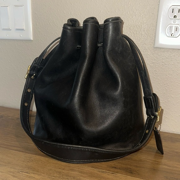 Vintage Coach Legacy drawstring hat black leather purse Y2K - Picture 1 of 12